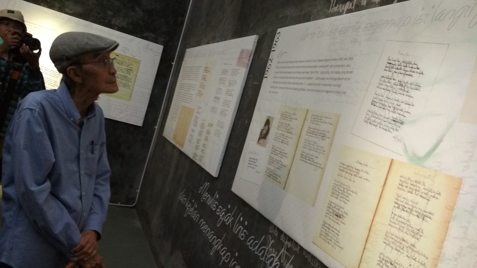 10 Penulis Paling Terkenal di Indonesia Berita Seni 10 Penulis Paling Terkenal di Indonesia Berita Seni